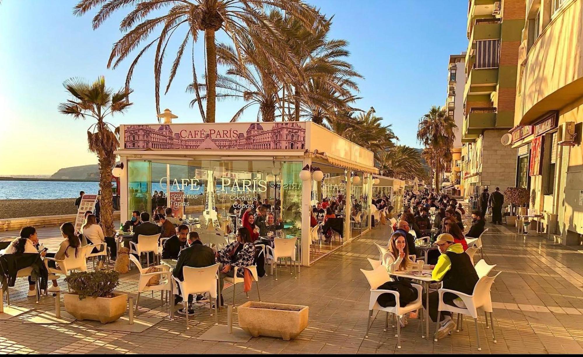 Apartamento Primera Linea De Playa En Almería Exteriér fotografie
